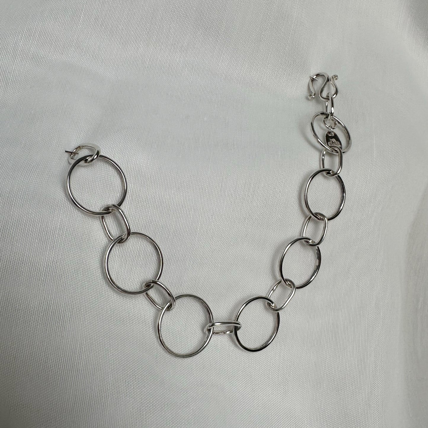 Sterling Silver Round Open Bracelet