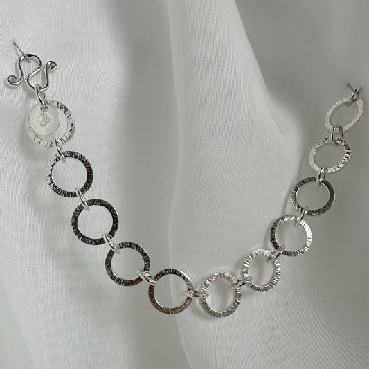 CALEDONIAN LINKS Chunky Chain Textured Bracelet